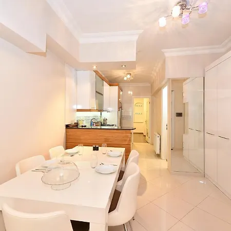 Iskete Διαμέρισμα *